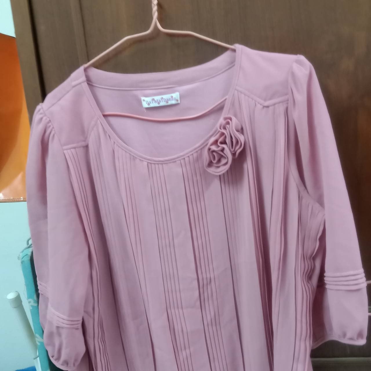 lekเสื้อผ้ามือสอง