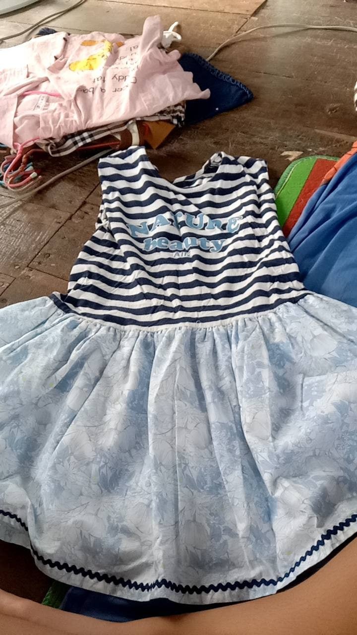 เสื้อผ้า584-87